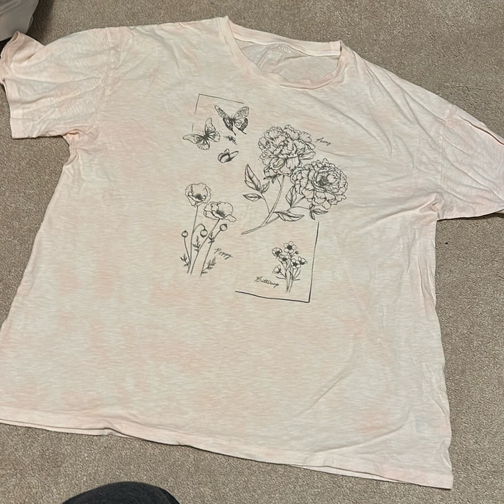 American Eagle Oversized T shirt Size Large/XLarge